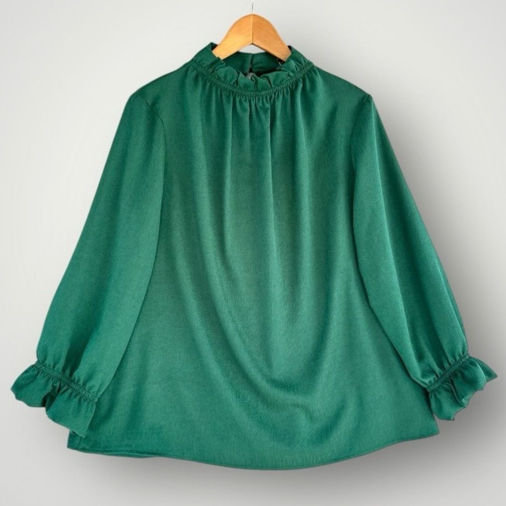 🎉5 for $45🎉 2 hearts top blouse shirt size L